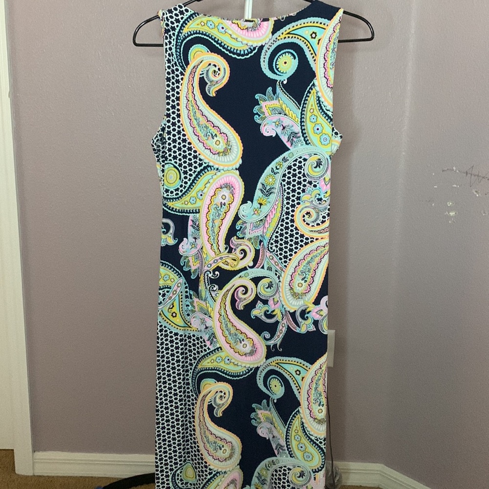 Dress - Picture 3 of 4